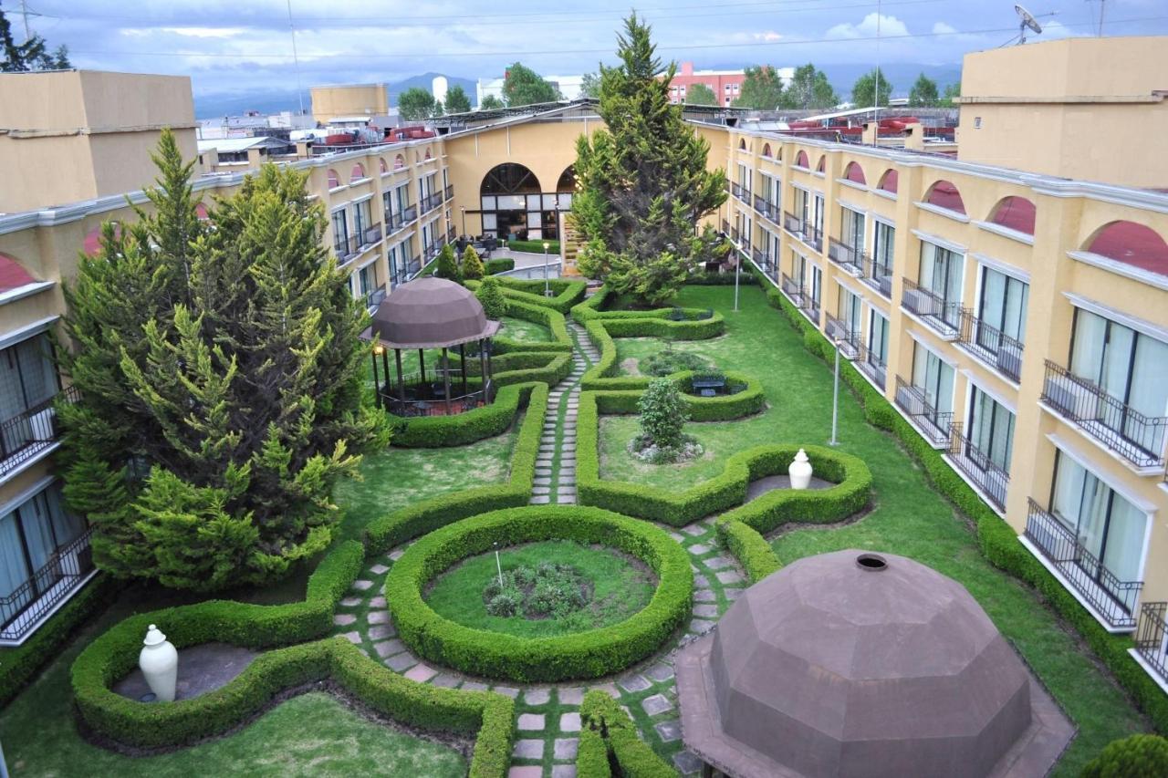 Hotel Courtyard Toluca Airport Exterior foto